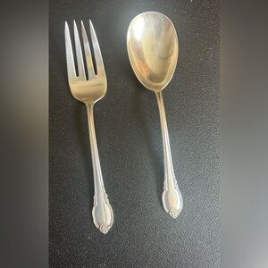 Elegant Silver Serving Fork and Spoon Set - Classic Stainless Look